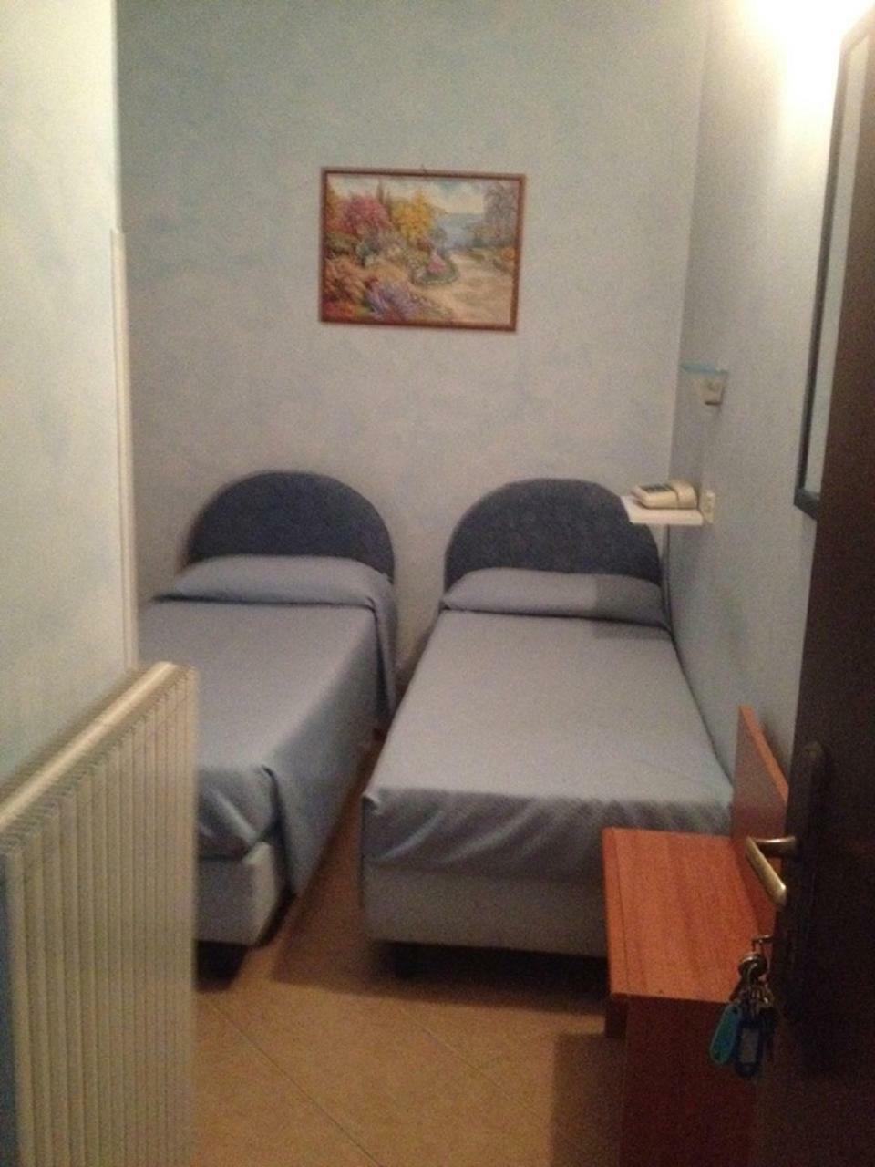 Hotel La Milanese Pietra Ligure Eksteriør billede