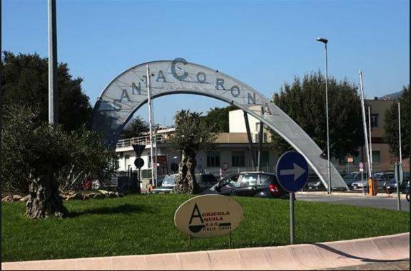 Hotel La Milanese Pietra Ligure Eksteriør billede